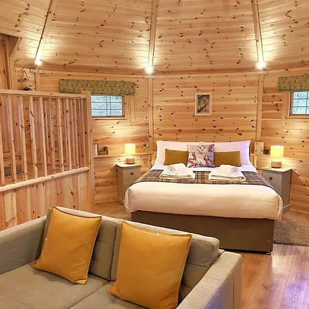 High Parks 山林小屋