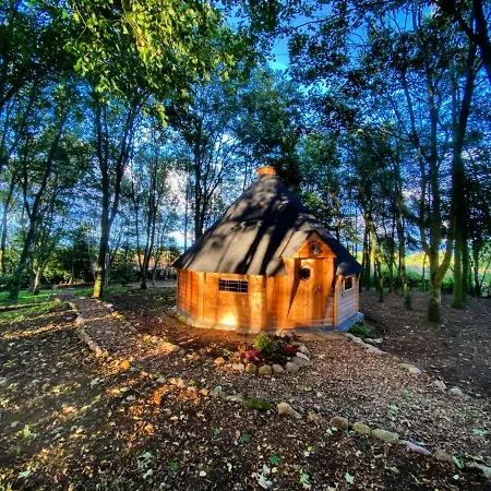 High Parks Деревянный коттедж *